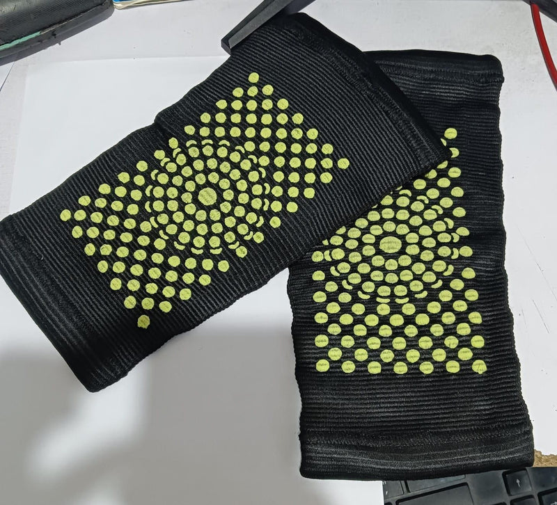 Self-Heating Knee Brace | Coldproof Joint Support & Pain Relief (1 Pair)