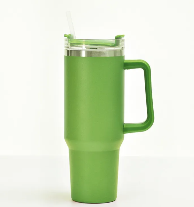 The Montavra Titan™ 40oz Thermal Matrix