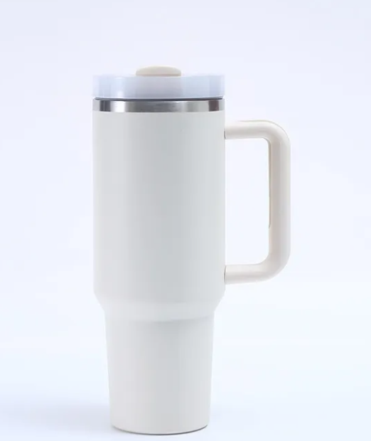 The Montavra Titan™ 40oz Thermal Matrix