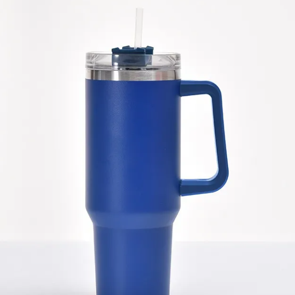 The Montavra Titan™ 40oz Thermal Matrix