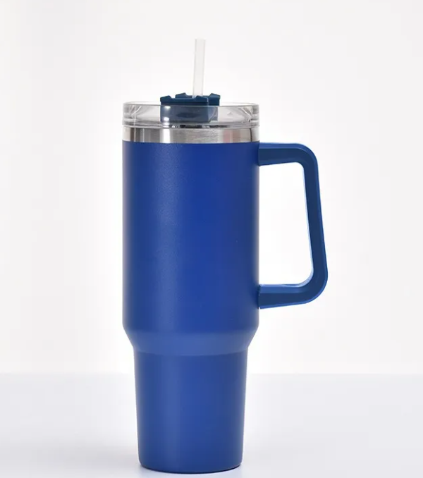 The Montavra Titan™ 40oz Thermal Matrix