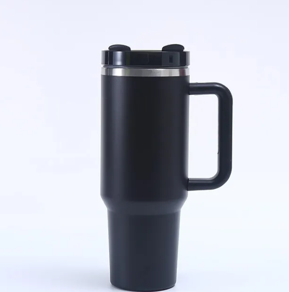 The Montavra Titan™ 40oz Thermal Matrix