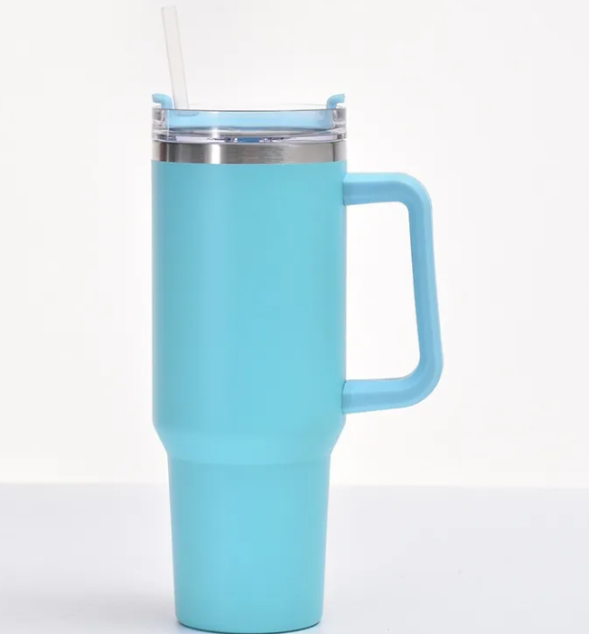 The Montavra Titan™ 40oz Thermal Matrix